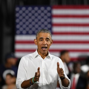 Barack Obama - Le candidat démocrate au poste de gouverneur de la Floride, Andrew Gillum, en campagne avec le sénateur américain Bill Nelson et l'ancien président américain Barack Obama en Floride le 2 novembre 2018