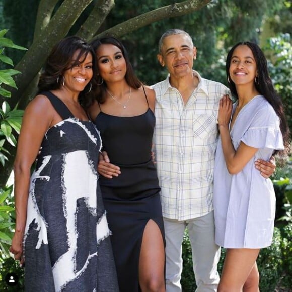 Michelle Obama publie une photo de famille sur Instagram le 28 novembre 2019.