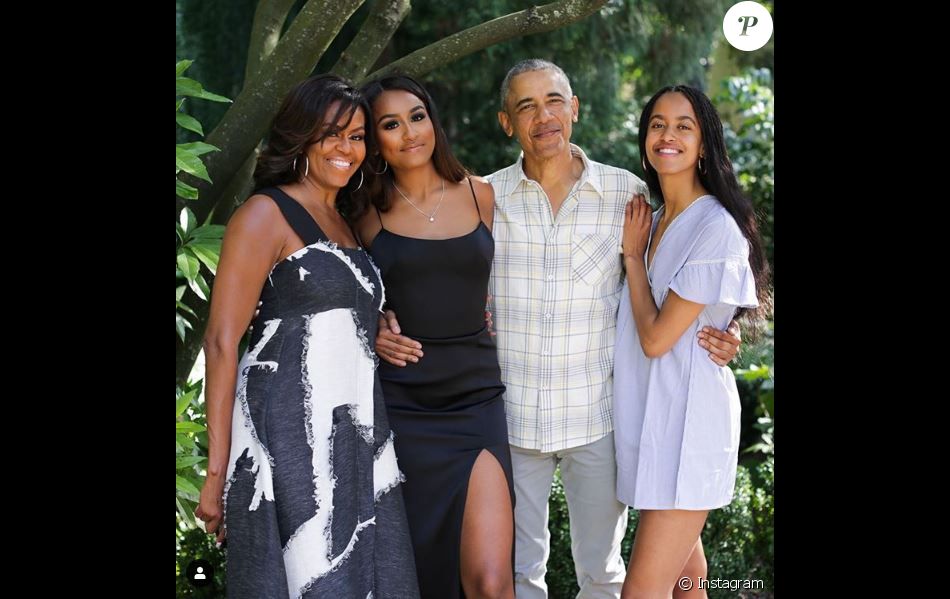 https://static1.purepeople.com/articles/2/36/31/52/@/5230886-michelle-obama-publie-une-photo-de-famil-950x0-2.jpg