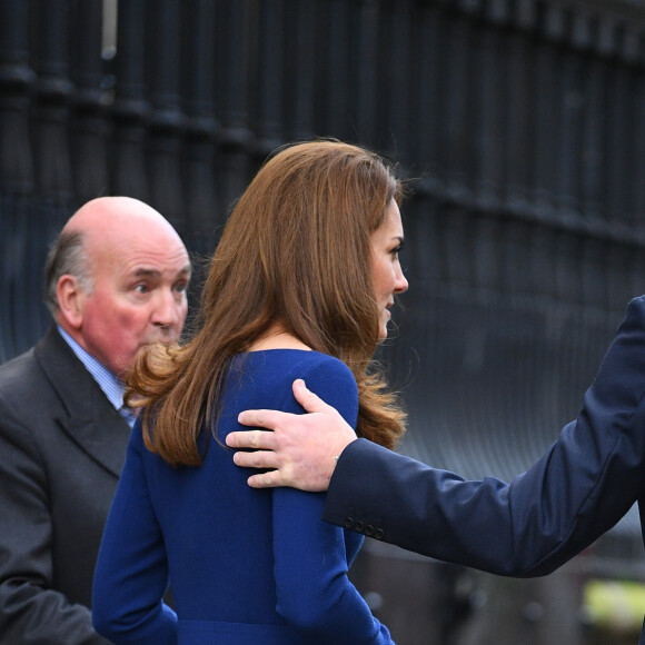 Le prince William, duc de Cambridge, et Kate Middleton, duchesse de Cambridge, assistent au lancement de l'association caritative "National Emergencies Trust" à l'Eglise St Martin-in-the-Fields à Londres, le 7 novembre 2019.