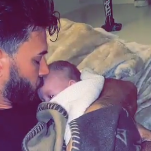 Nabilla avec son fils Milann sur Snapchat - 1er décembre 2019