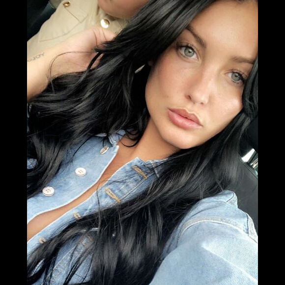 Aurélie Dotremont en brune sur Instagram, 11 août 2018