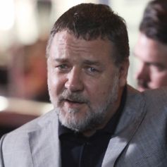 A 55 ans, Russell Crowe a bien changé depuis le film Gladiator