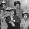 Robert Redford, George Segal, Ron Leibman et Paul Sand sur le tournage de "The Hot Rock" à Santa Monica, Californie, en 1971.