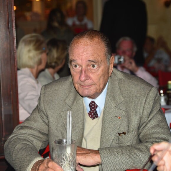 Exclusif - Jacques Chirac à la terrasse de chez Senequier à Saint Tropez, le 3 octobre 2013.