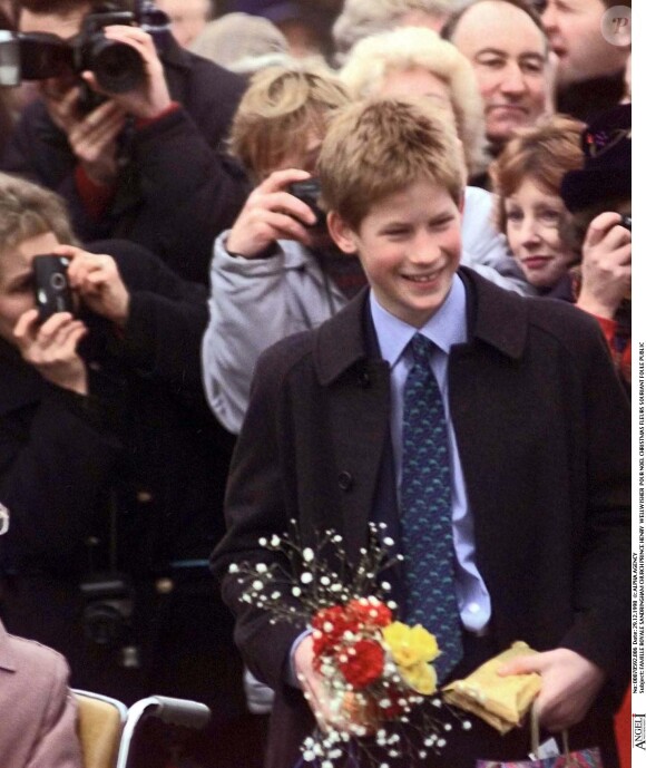 Le prince Harry à Sandringham pour la messe de Noël, en décembre 1998.