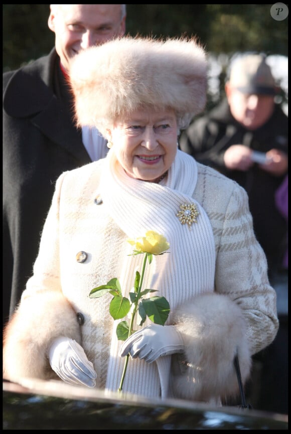 La reine Elizabeth à la messe de Noël de Sandringham en 2010.