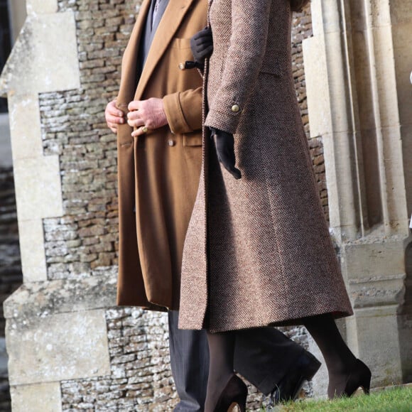 Le prince Charles et Catherine Kate Middleton (enceinte) - La reine accompagnée des membres de la famille royale anglaise assiste à la messe de Noël à Sandringham, le 25 décembre 2014.