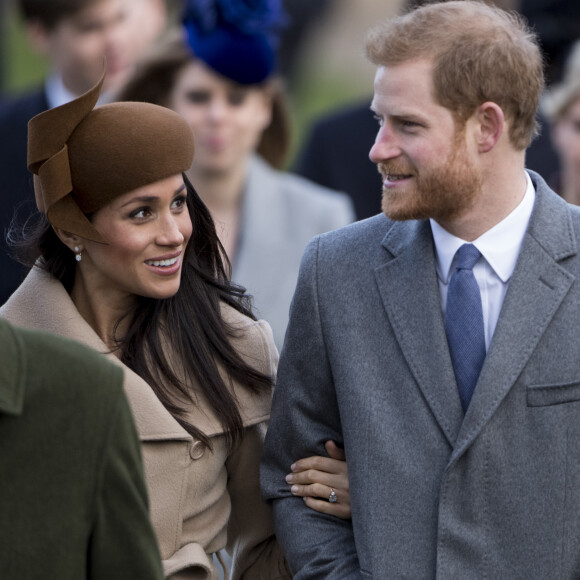 Le prince Harry et sa fiancée Meghan Markle - La famille royale d'Angleterre arrive à la messe de Noël à l'église Sainte-Marie-Madeleine à Sandringham, le 25 décembre 2017.