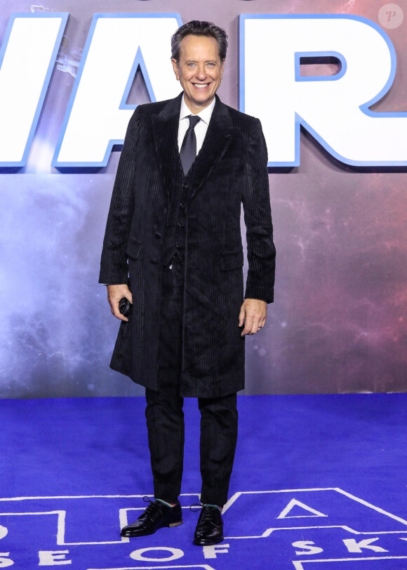 Richard E. Grant assiste à l'avant-première du film "Star Wars : L'ascension de Skywalker" à Londres, le 18 décembre 2019.