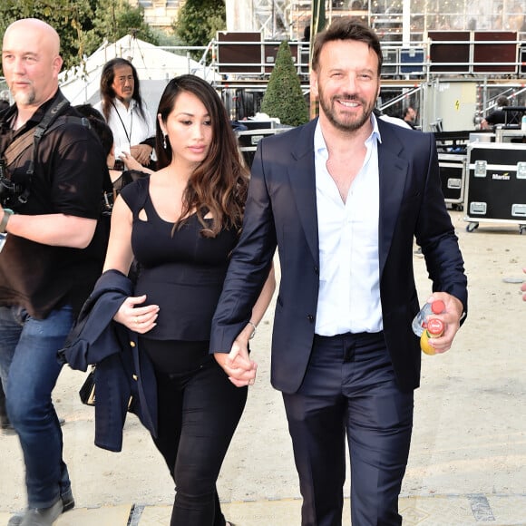 Exclusif - Samuel Le Bihan et sa compagne Angela - People et Backstage du Grand concert de Musique classique du 14 juillet au Champs de Mars à Paris. Le 14 juillet 2018 © Guirec-Gorassini-Veeren / Bestimage