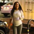 Exclusif - Christina Milian, enceinte, travaille dans son food truck 'Beignet Box', à Studio City, le 6 décembre 2019.