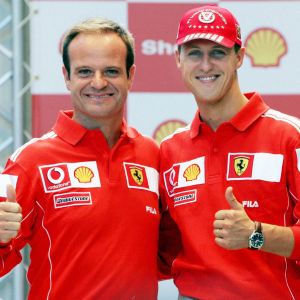Rubens Barrichello et Michael Schumacher à Tokyo le 6 octobre 2004.