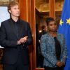 Surya Bonaly : Honorée dans sa ville natale, devant son fiancé Peter Biver