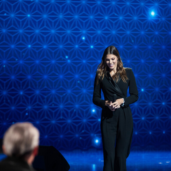 Exclusif - Iris Mittenaere - Enregistrement de l'émission "La boite à secrets" N°2, présentée par F.Bollaert, et qui sera diffusée le 20 décembre sur France 3 en prime time. Le 8 octobre 2019 © Tiziano Da Silva / Bestimage