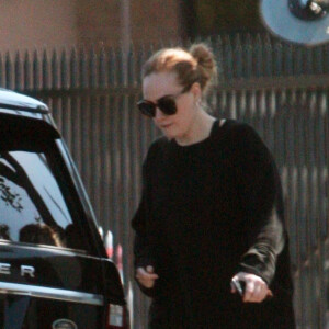 Exclusif - La chanteuse Adele à la sortie du salon de coiffure Balayage Salon à Beverly Hills, le 26 avril 2018