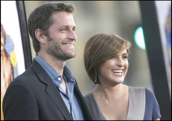 Mariska Hargitay et son mari Peter Hermann à la première du film " The Love Guru" à Hollywood.