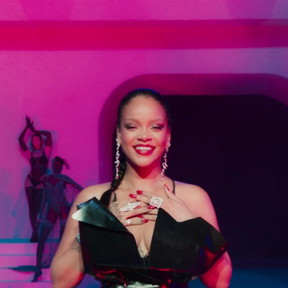 Le défilé Savage X Fenty de Rihanna diffusé sur Amazon Prime. Sur le podium on retrouve Rihanna,Bella et Gigi Hadid, Cara Delevingne, Normani, Joan Smalls, Laverne Cox, Aquaria, Hailee Steinfeld, Vanessa Hudgens et Kacey Musgraves, le 18 septembre 2019 à New York.