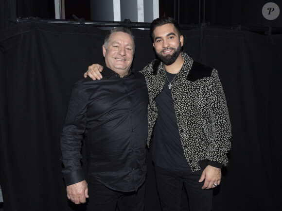 Exclusif - Kendji Girac et son père Paul - Surprises - Backstage de l'enregistrement de l'émission "La Chanson secrète 4", qui sera diffusée le 4 janvier 2020 sur TF1, à Paris. Le 17 décembre 2019 © Gaffiot-Perusseau / Bestimage