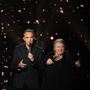 Exclusif - Kendji Girac, son père Paul Maille et Ginette Reno, Nikos Aliagas - Surprises - Enregistrement de l'émission "La Chanson secrète 4", qui sera diffusée le 4 janvier 2020 sur TF1, à Paris. Le 17 décembre 2019 © Gaffiot-Perusseau / Bestimage