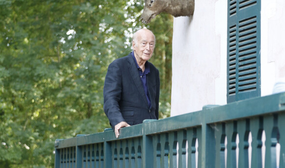 Valéry Giscard d'Estaing - La 20e édition de "La Forêt des livres" à Chanceaux-près-Loches, le 30 août 2015