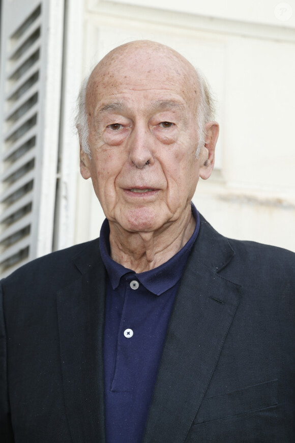 Valéry Giscard d'Estaing - La 20e édition de "La Forêt des livres" à Chanceaux-près-Loches, le 30 août 2015.