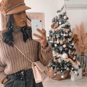 Manon Camizuli stylée sur Instagram, le 9 décembre 2019