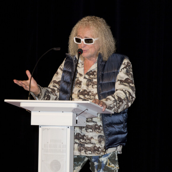 Michel Polnareff - Inauguration du centre culturel Michel Polnareff à Fontenay-Trésigny le 25 novembre 2016