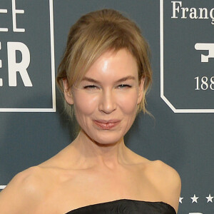 Renée Zellweger - 25e édition de la soirée des "Critics Choice Awards" au Barker Hangar à Santa Monica, Los Angeles, Californie, Etats-Unis, le 12 janvier 2020.