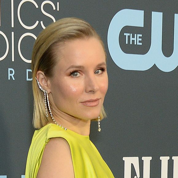 Kristen Bell - 25e édition de la soirée des "Critics Choice Awards" au Barker Hangar à Santa Monica, Los Angeles, Californie, Etats-Unis, le 12 janvier 2020.