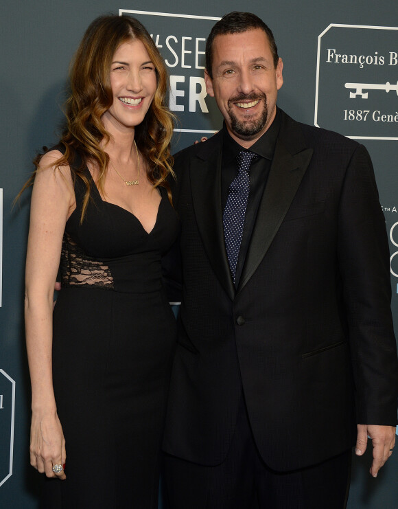 Adam Sandler et sa femme Jackie - 25e édition de la soirée des "Critics Choice Awards" au Barker Hangar à Santa Monica, Los Angeles, Californie, Etats-Unis, le 12 janvier 2020.