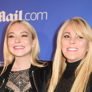 Lindsay Lohan et sa mère Dina Lohan lors de la soirée du "Dailymail.com" à l'Hôtel Moxy à New York, le 6 décembre 2017.
