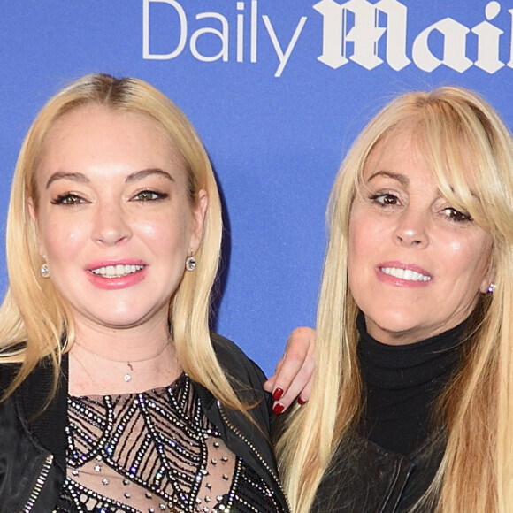 Lindsay Lohan et sa mère Dina Lohan lors de la soirée du "Dailymail.com" à l'Hôtel Moxy à New York, le 6 décembre 2017.