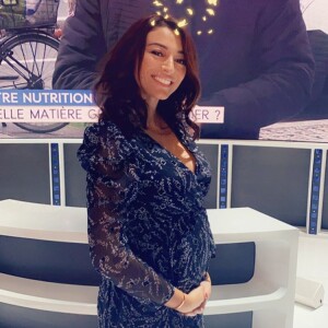 Rachel Legrain-Trapani annonce être enceinte de Valentin Leonard le 10 janvier 2020 sur TPMP People.