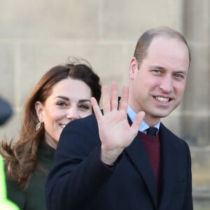 Kate Middleton et son mari le prince William lors d'une visite officielle à Bradfort (Yorkshire de l'ouest), le mercredi le 15 janvier 2020. Après avoir rencontré des fans, ils ont visité une association puis ont dégusté un lassi (sorte de mikshake originaire d'Inde) dans une chaîne de restaurants locale. C'est la première sortie des époux de Cambridge depuis l'annonce du départ de Meghan Markle et le prince Harry de la famille royale britannique. 