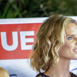 Clémence Botino, Miss France 2020 et Ophély Mézino, première dauphine de Miss Monde 2019, accueillies en grande pompe à l'aéroport de Pointe-à-Pitre, en Guadeloupe. De retour, sur leur île natale, un mois après leurs sacres. Photo de Alain Cassang/ABACAPRESS.COM