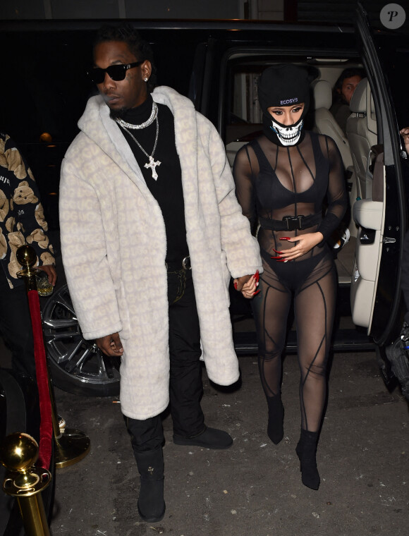 Cardi B et son mari Offset (Migos) dans un restaurant parisien en mage de la Fashion Week de Paris, le jeudi 16 janvier 2020. Il seraient ensuite partis en boîte de nuit.