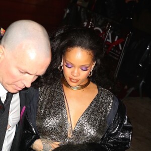 Rihanna à la sortie du club 1OAK après la soirée des Grammy Awards à New York le 28 janvier 2018, à laquelle son compagnon Hassan Jameel était également présent.