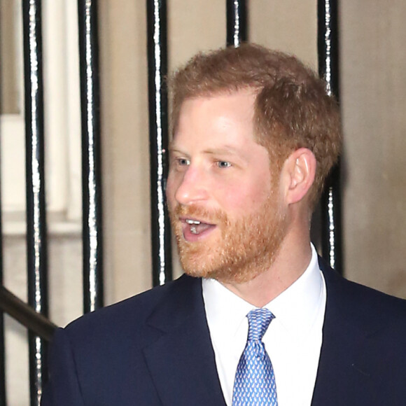 Meghan Markle, duchesse de Sussex, et le prince Harry, duc de Sussex, le 7 janvier 2020 lors de leur visite à la Maison du Canada à Londres suite à leur séjour outre-Atlantique dans les semaines précédentes.