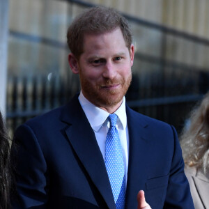 Meghan Markle, duchesse de Sussex, et le prince Harry, duc de Sussex, le 7 janvier 2020 lors de leur visite à la Maison du Canada à Londres suite à leur séjour outre-Atlantique dans les semaines précédentes.