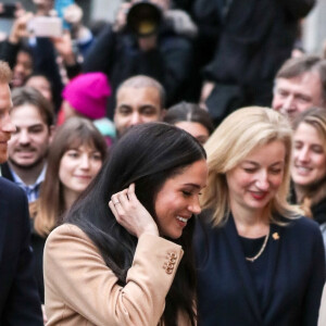 Meghan Markle, duchesse de Sussex, et le prince Harry, duc de Sussex, le 7 janvier 2020 lors de leur visite à la Maison du Canada à Londres suite à leur séjour outre-Atlantique dans les semaines précédentes.