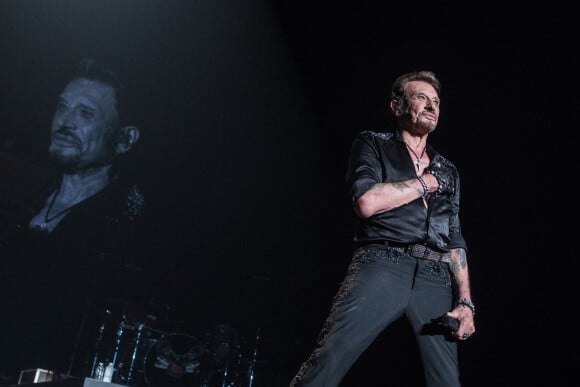 Exclusif - Johnny Hallyday en concert au POPB de Bercy a Paris - Jour 3 de la tournee "Born Rocker Tour". Le 16 juin 2013.