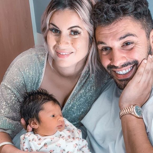Carla Moreau et Kevin Guedj des "Marseillais" avec leur fille Ruby, Instagram, photo du 16 octobre 2019