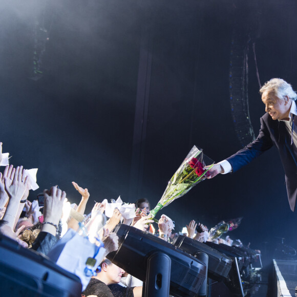 Exclusif - Michel Sardou - Ultime concert de Michel Sardou pour la dernière date de son spectacle "La dernière danse" à la Seine Musicale à Boulogne-Billancourt le 12 avril 2018. Le chanteur a rassemblé plus de 400 000 spectateurs pour une tournée de 82 concerts. © Pierre Perusseau/Bestimage