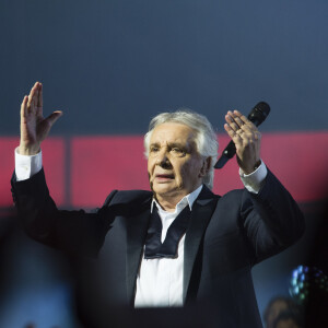 Exclusif - Michel Sardou - Ultime concert de Michel Sardou pour la dernière date de son spectacle "La dernière danse" à la Seine Musicale à Boulogne-Billancourt le 12 avril 2018. Le chanteur a rassemblé plus de 400 000 spectateurs pour une tournée de 82 concerts. © Pierre Perusseau/Bestimage