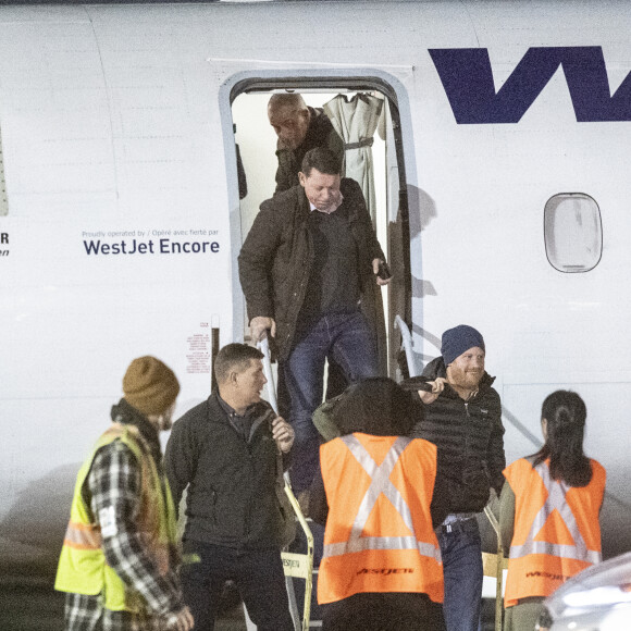 Premières photos du prince Harry à son arrivée à l'aéroport de Victoria à Sidney au Canada pour rejoindre sa femme M. Markle, la duchesse de Sussex, le 20 janvier 2020
