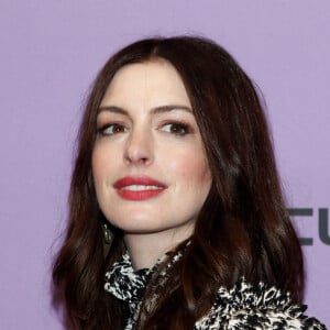 Anne Hathaway - Première du film "The Last Thing He Wanted" au Festival du Film de Sundance à Park City, dans l'Utah, le 27 janvier 2020.