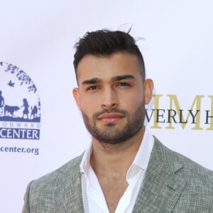 Sam Asghari sur le tapis rouge " The Daytime Beauty Awards " à Los Angeles Le 20 septembre 2019 Hollywood