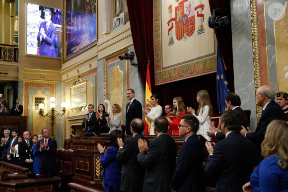 Le roi Felipe VI d'Espagne, accompagné de sa femme la reine Letizia et de leurs filles la princesse Leonor des Asturies et l'infante Sofia, présidait à la cérémonie d'ouverture de la XIVe législature au Parlement espagnol, le 3 février 2020 à Madrid.