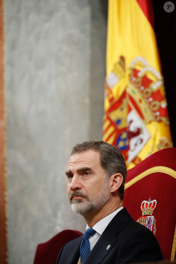 Le roi Felipe VI d'Espagne, accompagné de sa femme la reine Letizia et de leurs filles la princesse Leonor des Asturies et l'infante Sofia, présidait à la cérémonie d'ouverture de la XIVe législature au Parlement espagnol, le 3 février 2020 à Madrid.
